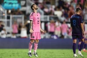 亚特兰大联助教:梅西阿尔巴等四人场上配合很疯狂 我们理应晋级